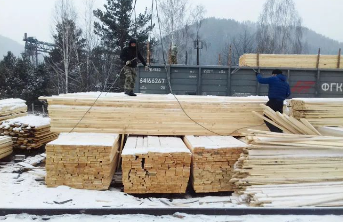 俄罗斯西伯利亚阿尔泰地区木材企业依然面临物流困境