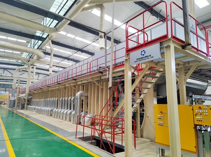 圣霖板业年产50万立方米轻质高强刨花板项目首板下线